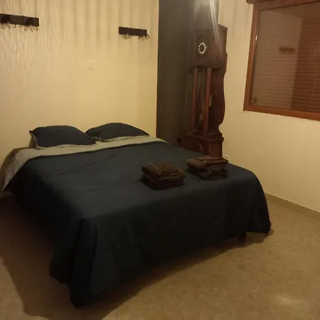 Du Tronquoy Semesterbostad